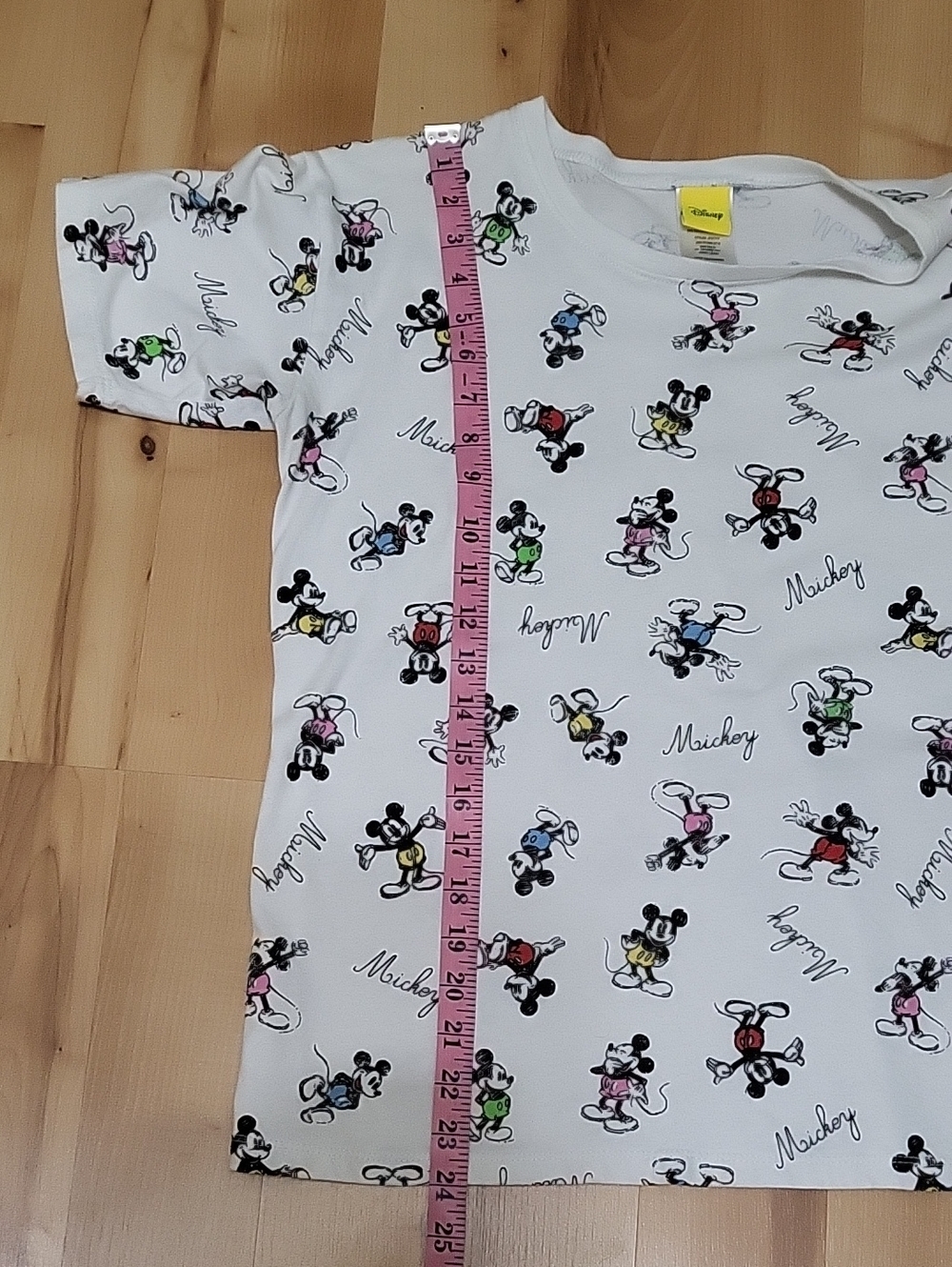 Disney White Short Sleeve Tee Multicolor Mickey Mouse Print Size Small - Picture 11 of 12